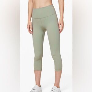 Lululemon Wunder Under Crop (High-Rise) *Full-On Luxtreme 21"
Sea Moss